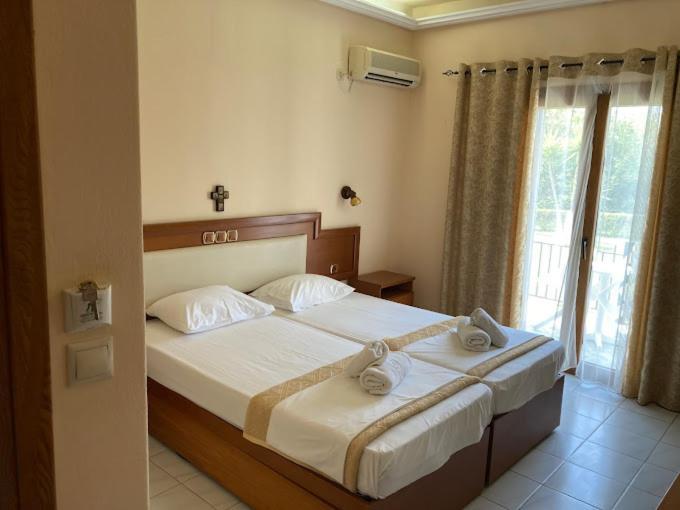 Castello Rosso Hotel Karystos (Evia)