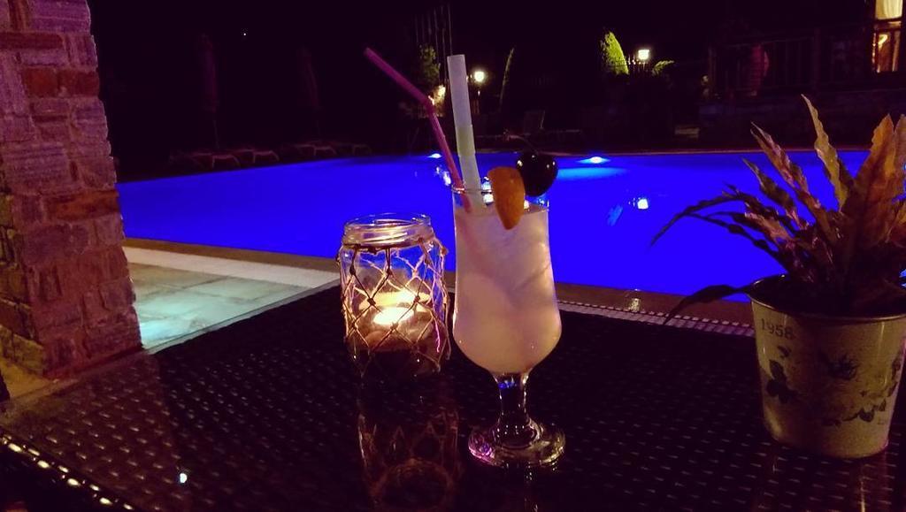 Hotel Castello Rosso 3*