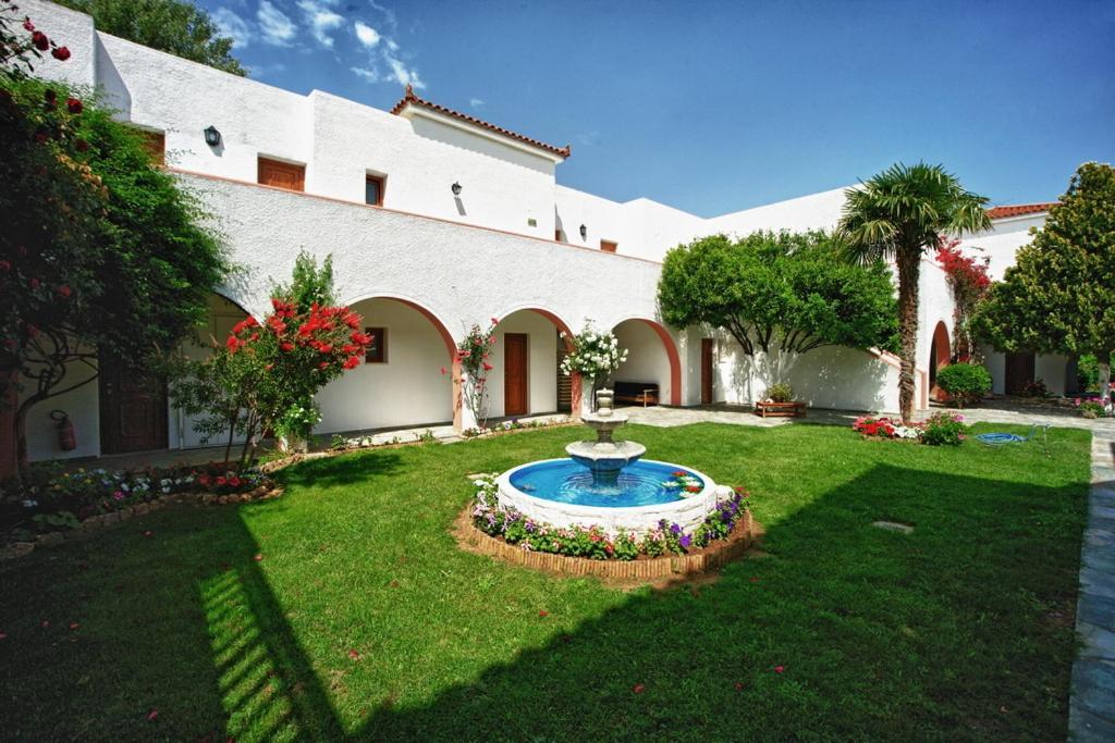 Hotel Castello Rosso Karystos (Evia)